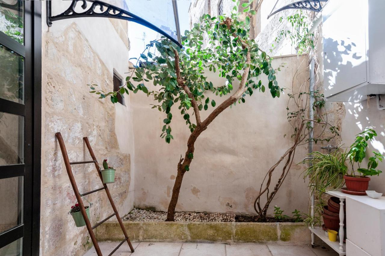 B&B Antiche Volte Lecce Exterior foto